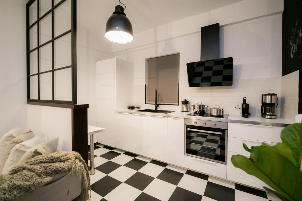 Fena Uptown Easy Living Apartment Volos Luaran gambar