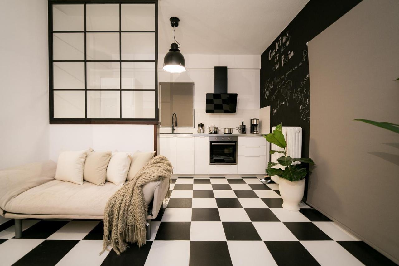 Fena Uptown Easy Living Apartment Volos Luaran gambar